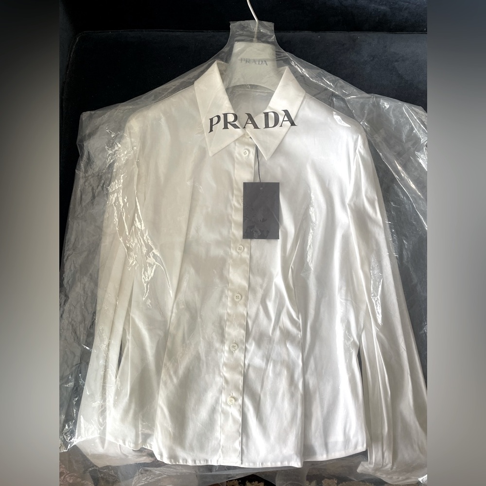 Prada Women’s Fitted Button Down White Shirt Stretch Cotton Size 48 EU